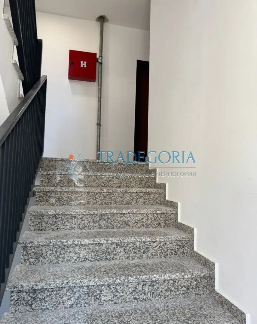 Prodaja, dvosoban stan, 65m², Ulcinj, Crna Gora