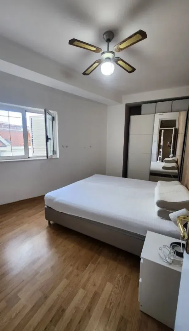 Prodaja, dvosoban stan, 67m², Velji Vinogradi, Budva