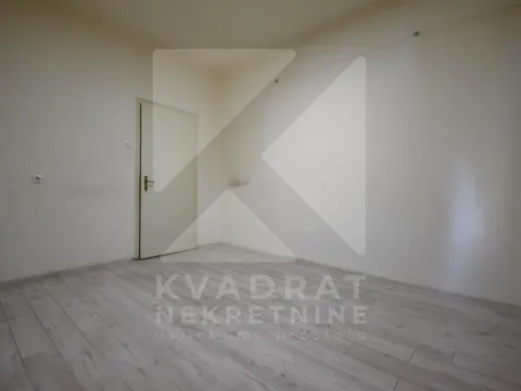 Rent, two bedroom apartment, 85m², Centar, Podgorica - image 6
