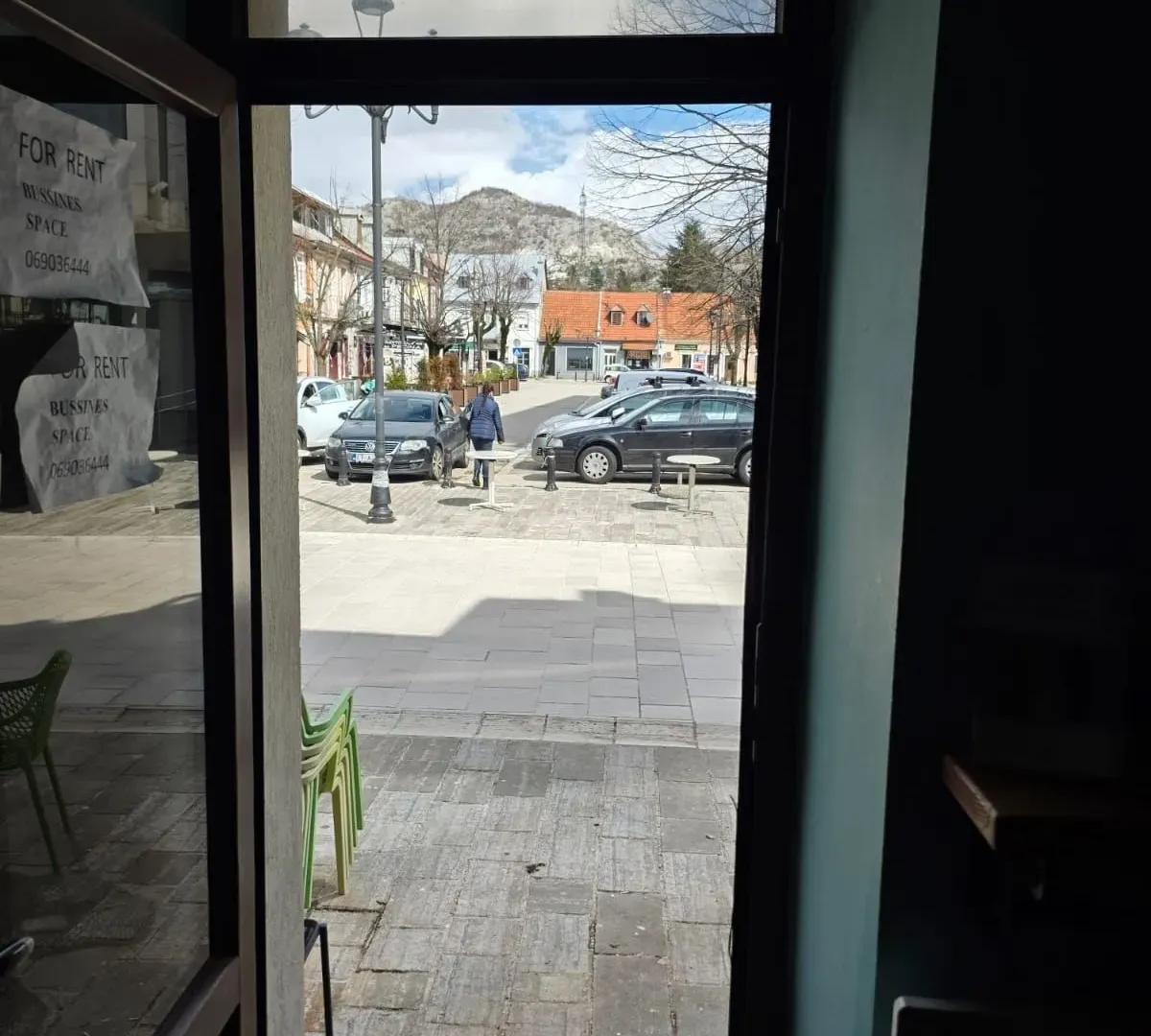 Rent, office space, 80m², Cetinje, Crna Gora