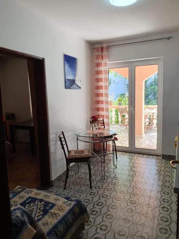 Sale, two bedroom apartment, 57m², Bečići, Budva