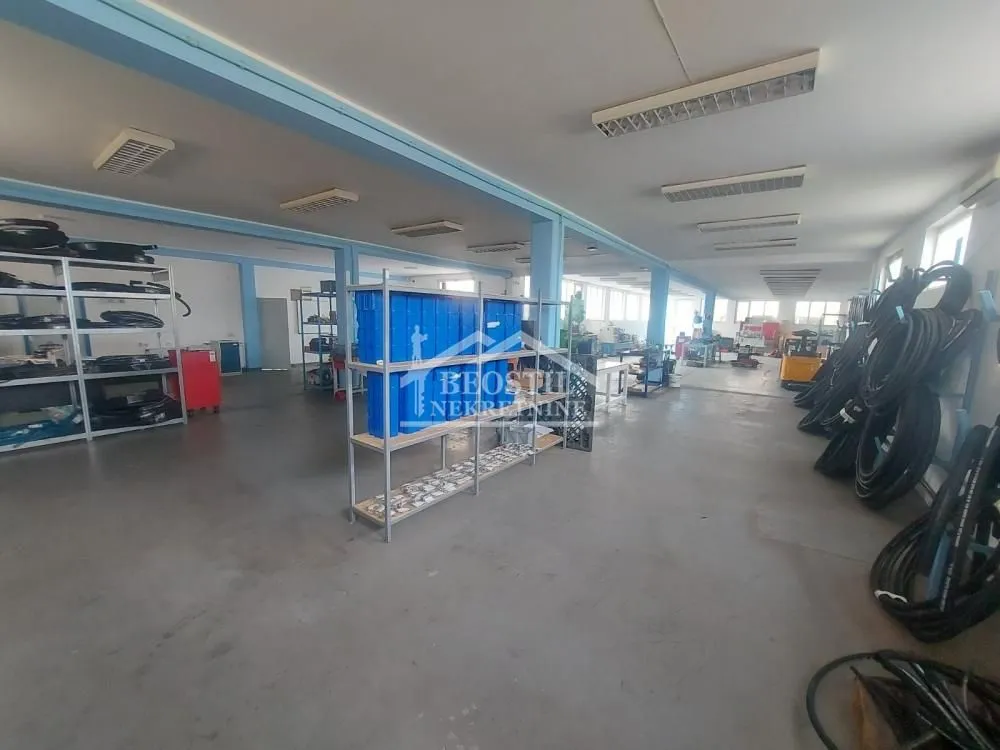 Izdavanje, poslovni prostor, 650m², Centar, Smederevo