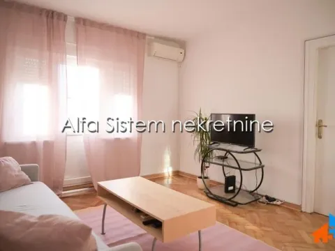 Rent, two bedroom apartment, 58m², Sava Mala, Beograd - image 6