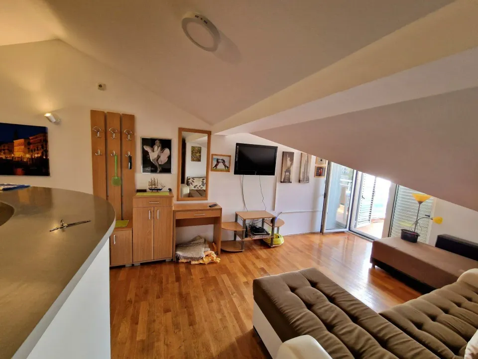 Rent, two bedroom apartment, 60m², Budva, Crna Gora