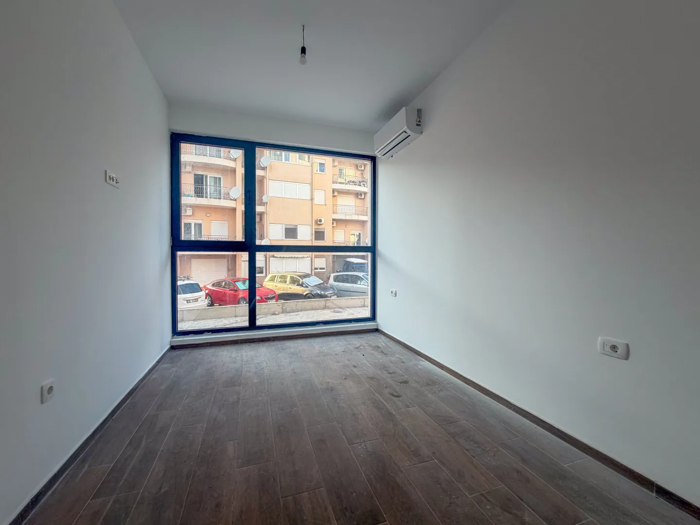 Prodaja, dvosoban stan, 55m², Bečići, Budva
