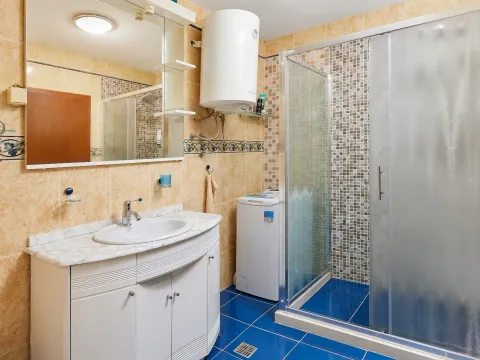 Prodaja, kuća, 120m², Dobrota, Kotor - image 18