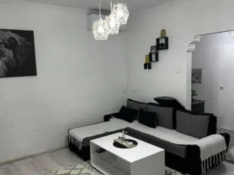 Izdavanje, kuća, 85m², Zagorič, Podgorica - image 2