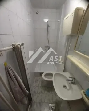Izdavanje, trosoban stan, 90m², Nova Detelinara, Novi Sad Sve Podlokacije - image 9