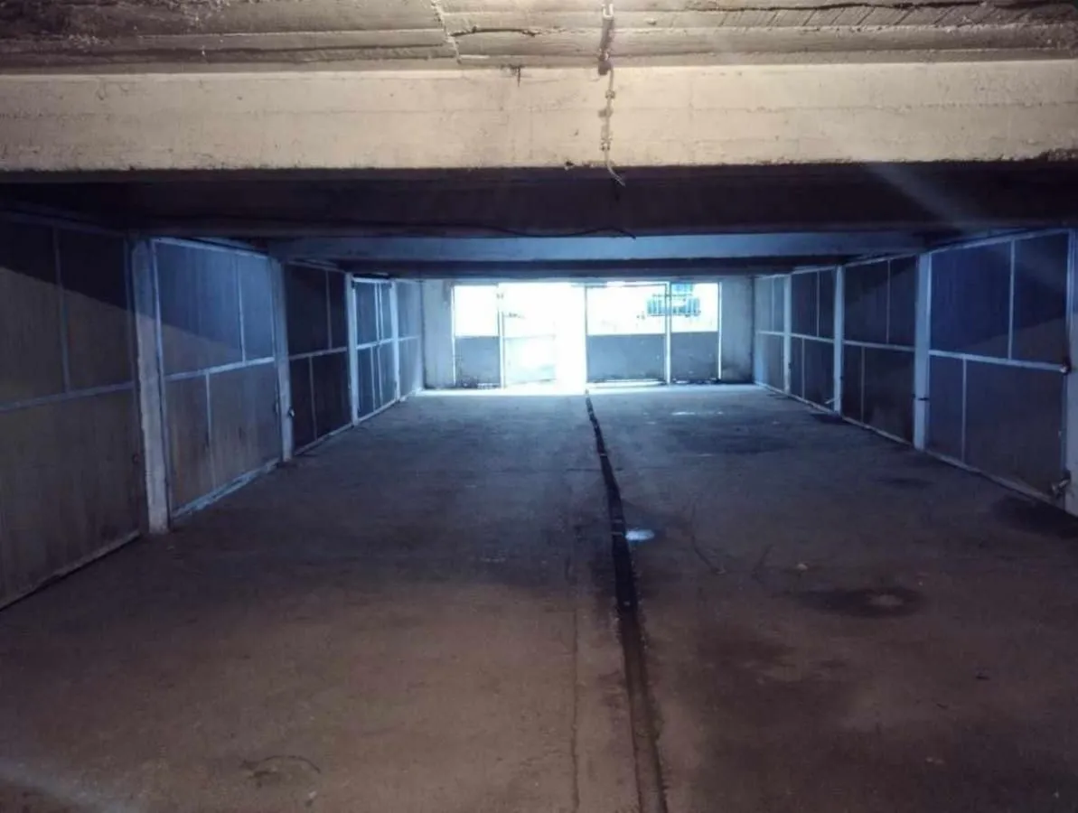 Rent, parking/garage, 16m², Rotkvarija, Novi Sad Sve Podlokacije