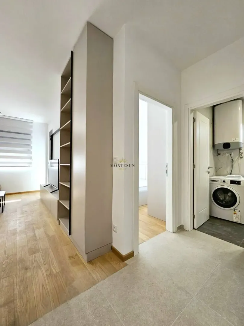 Rent, one bedroom apartment, 45m², Bečići, Budva