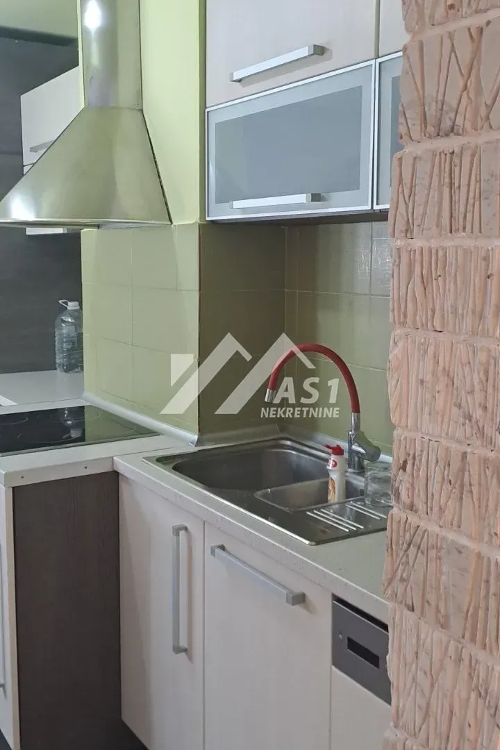 Izdavanje, jednosoban stan, 37m², Liman 1, Novi Sad Sve Podlokacije