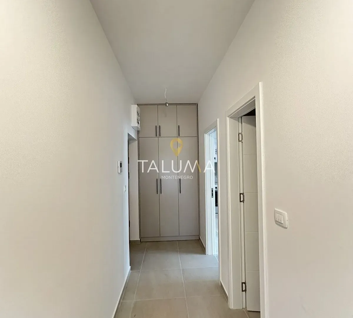 Izdavanje, dvosoban stan, 66m², Zabjelo, Podgorica