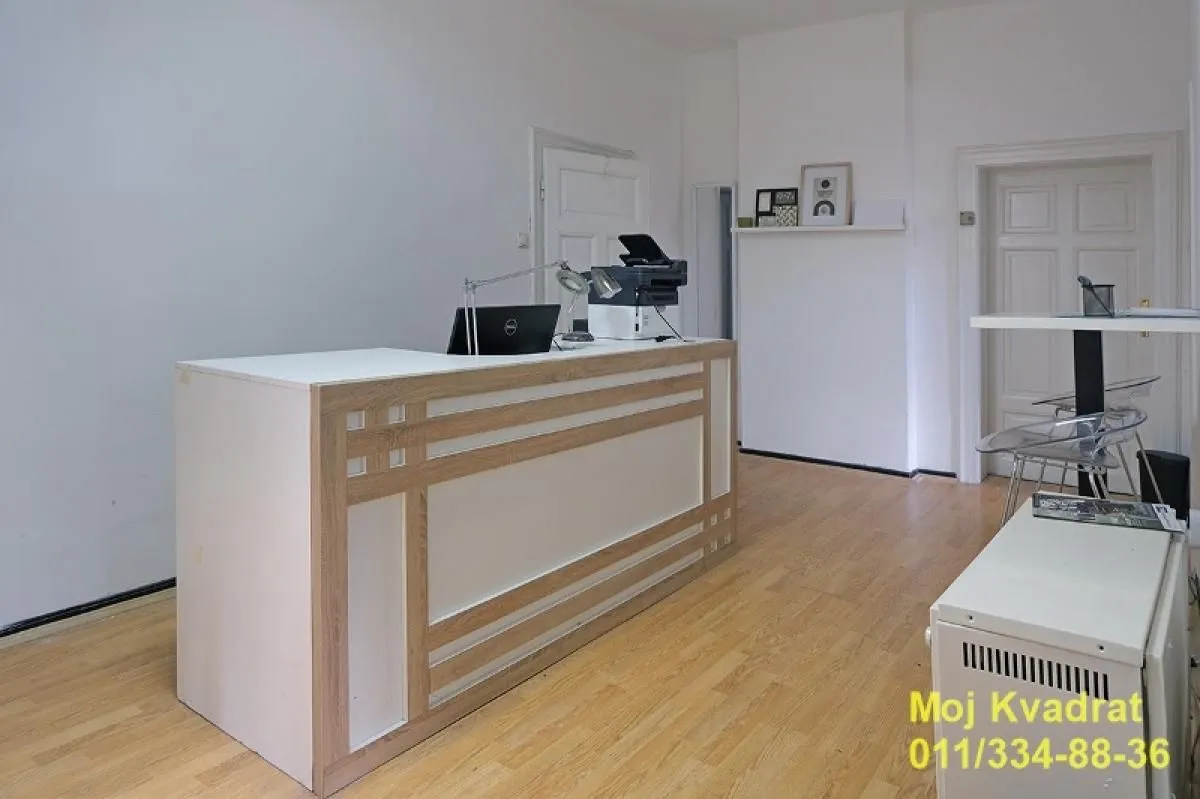 Sale, three bedroom apartment, 84m², Profesorska Kolonija, Palilula Sve Podlokacije