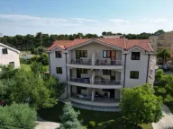 Prodaja, kuća, 436m², Tološka šuma, Podgorica - image 6