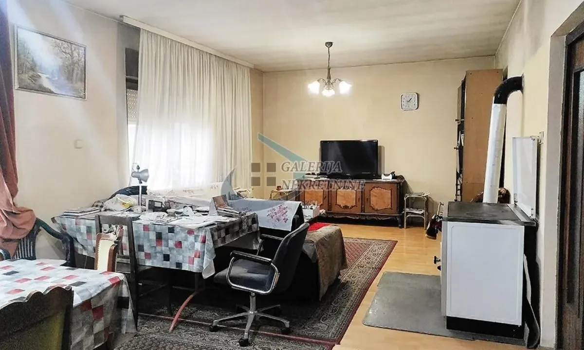 Prodaja, kuća, 365m², Grocka, Beograd