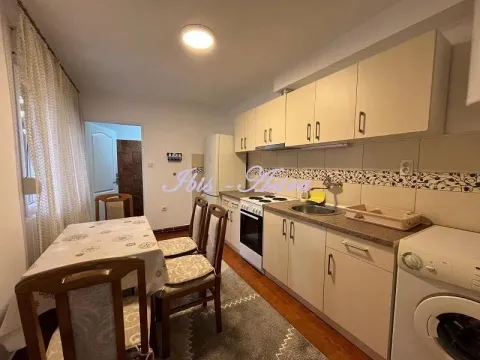 Izdavanje, dvosoban stan, 53m², Lekino Brdo, Voždovac Sve Podlokacije - image 2