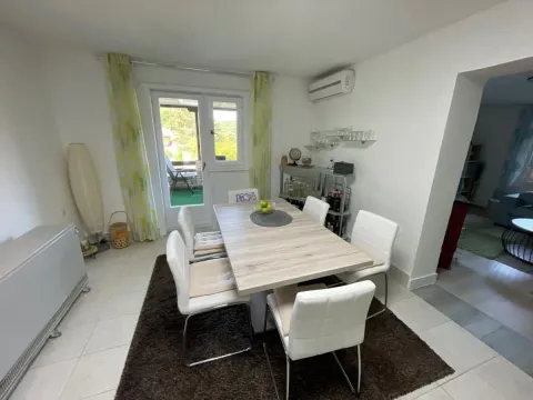 Prodaja, kuća, 143m², Rakovac, Novi Sad Sve Podlokacije - image 4
