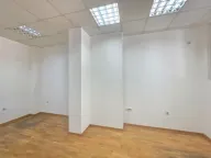 Izdavanje, poslovni prostor, 120m², Preko Morače, Podgorica - image 7