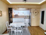 Izdavanje, dvosoban stan, 64m², City Kej, Podgorica - image 8