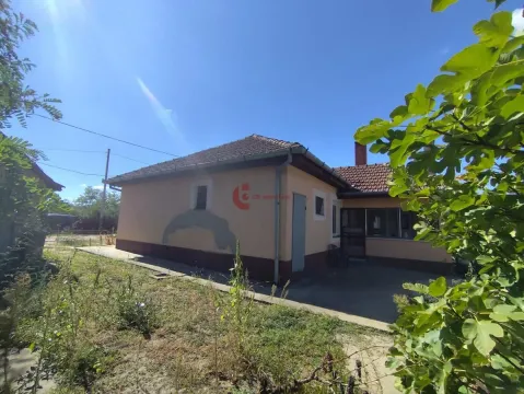 Prodaja, kuća, 118m², Zorka, Subotica - image 4