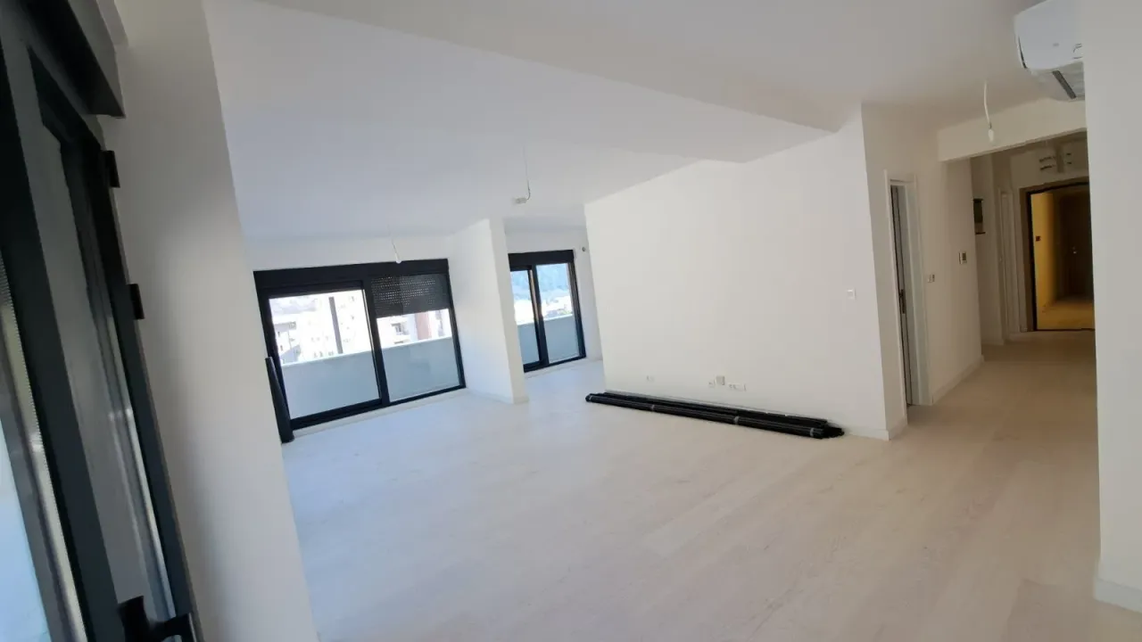 Prodaja, trosoban stan, 146m², Budva, Crna Gora