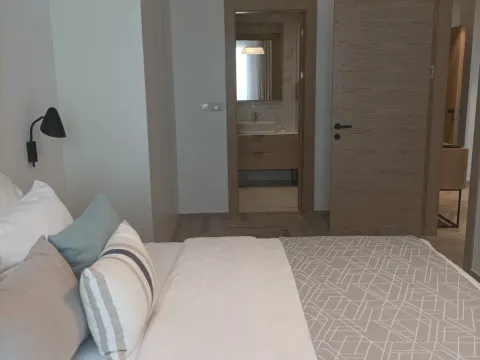 Prodaja, dvosoban stan, 102m², Herceg Novi, Crna Gora - image 7