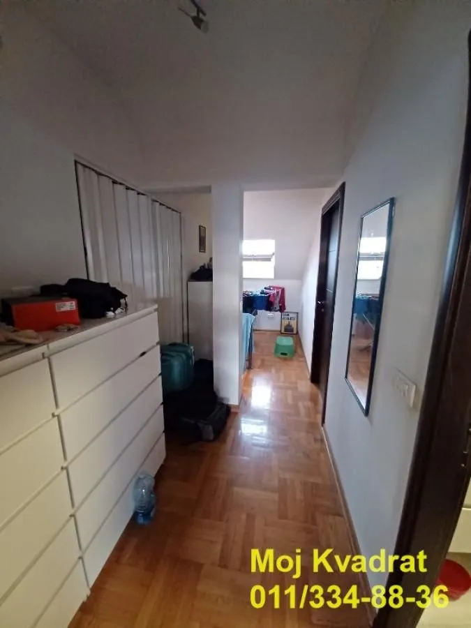 Sale, four bedroom apartment, 108m², Lekino Brdo, Voždovac Sve Podlokacije