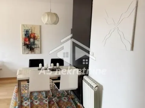 Izdavanje, trosoban stan, 73m², Vračar Sve Podlokacije, Beograd - image 10