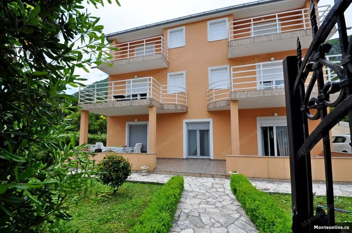 Prodaja, kuća, 306m², Prčanj, Kotor