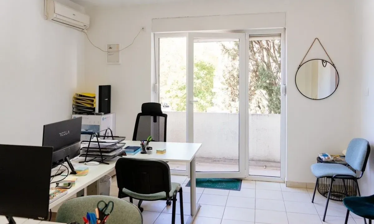 Sale, office space, 47m², Preko Morače, Podgorica