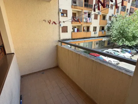 Rent, one bedroom apartment, 45m², Stari Aerodrom, Podgorica - image 3
