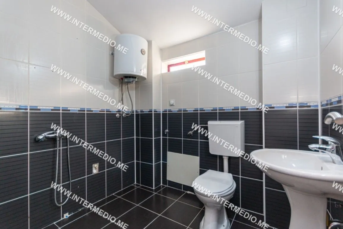 Prodaja, dvosoban stan, 64m², Kumbor, Herceg Novi