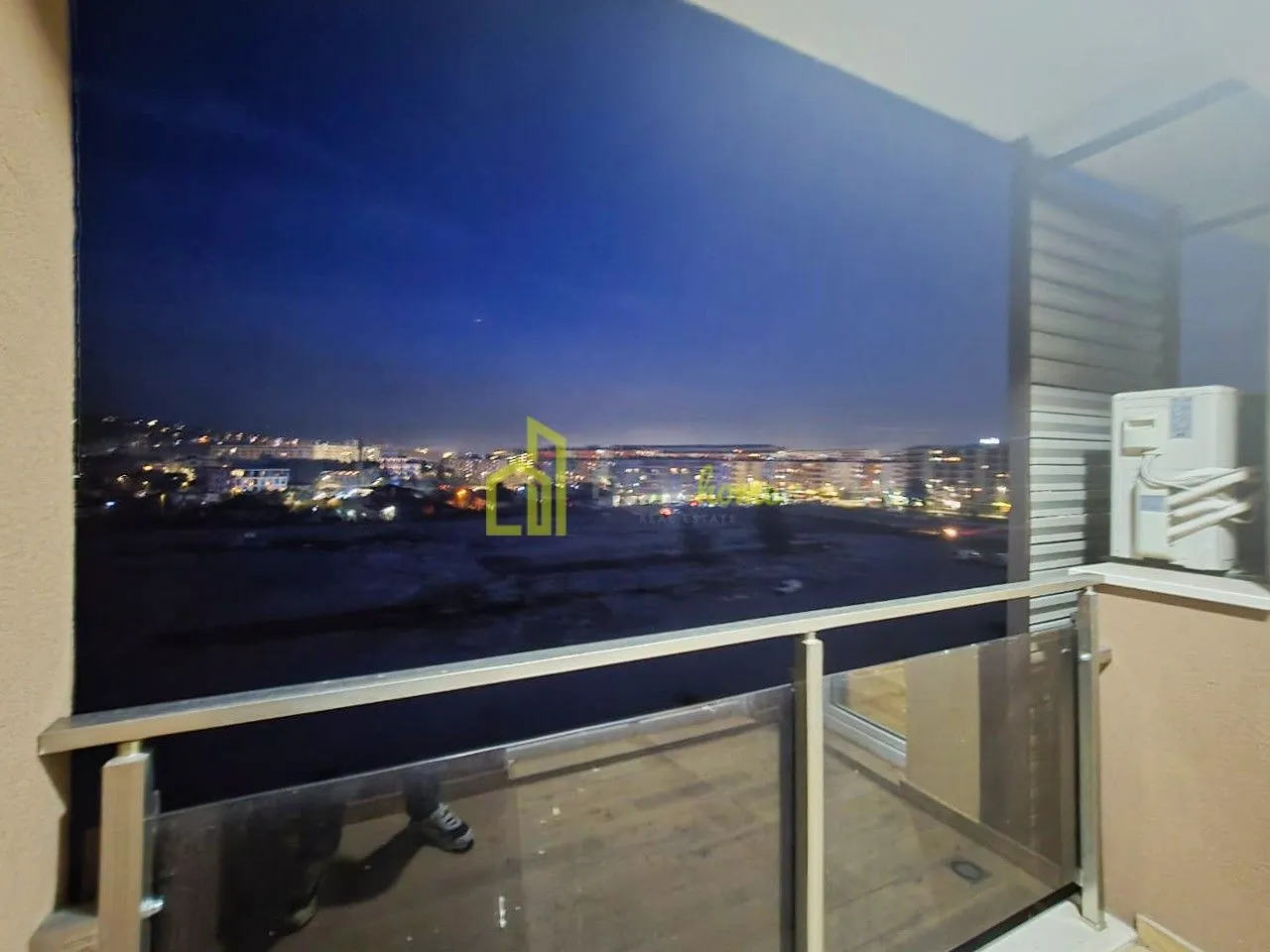 Izdavanje, jednosoban stan, 44m², New City, Podgorica