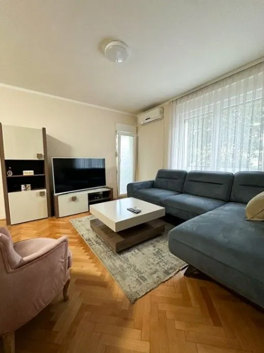 Prodaja, jednosoban stan, 44m², Preko Morače, Podgorica