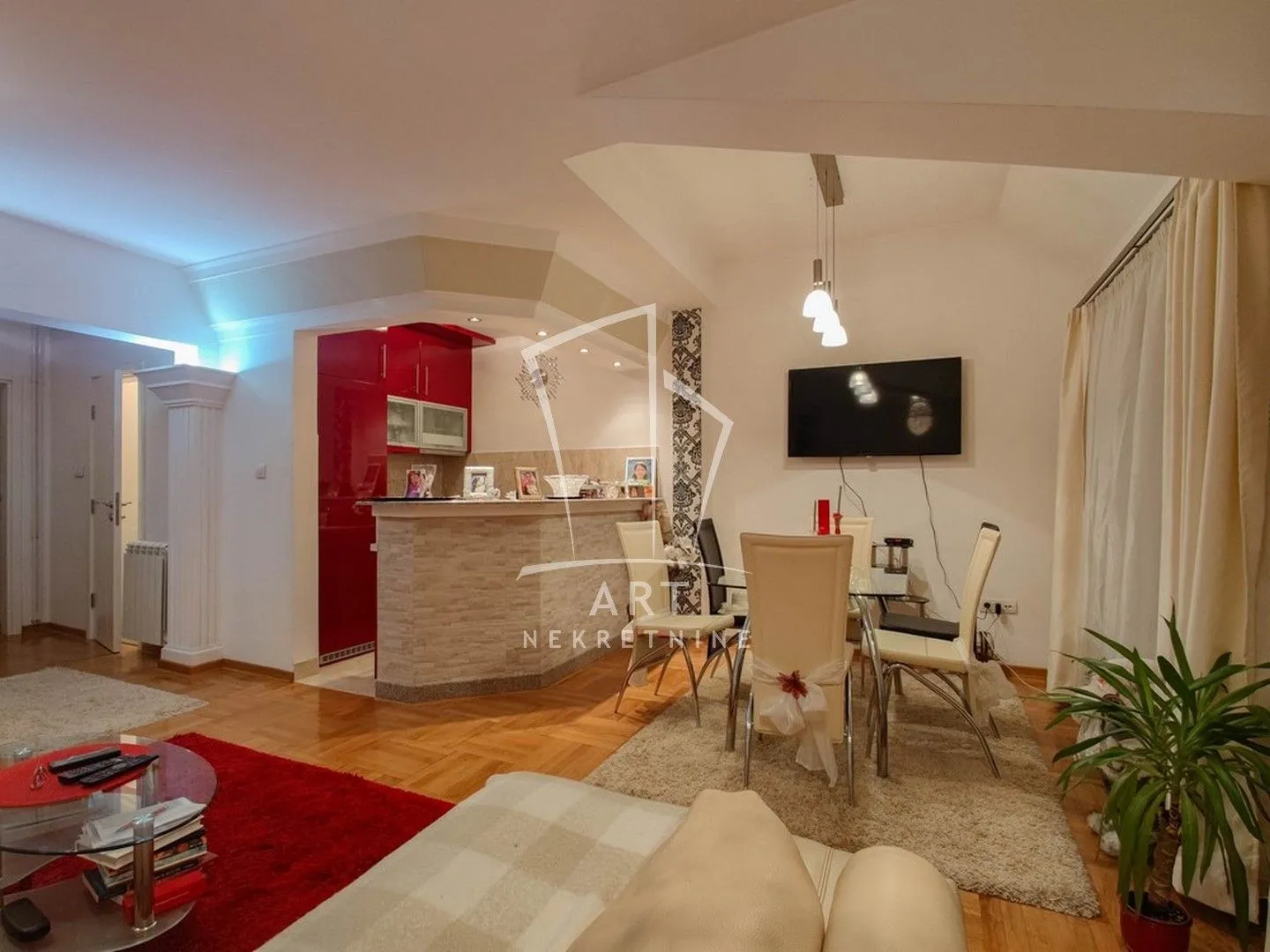 Sale, three bedroom apartment, 110m², Čukarica, Beograd