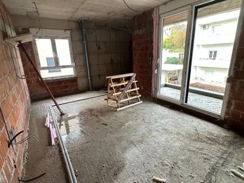 Sale, one bedroom apartment, 56m², Momišići, Podgorica - image 7