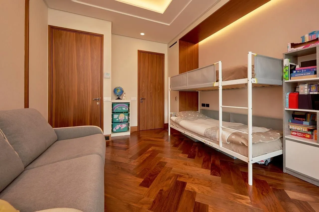 Prodaja, dvosoban stan, 160m², Tivat, Crna Gora