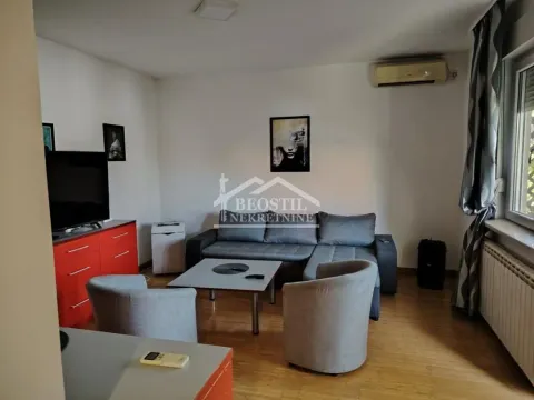 Sale, four bedroom apartment, 114m², Zemun Meandri, Zemun Sve Podlokacije - image 2