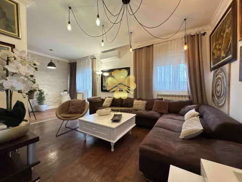 Izdavanje, dvosoban stan, 80m², Momišići, Podgorica