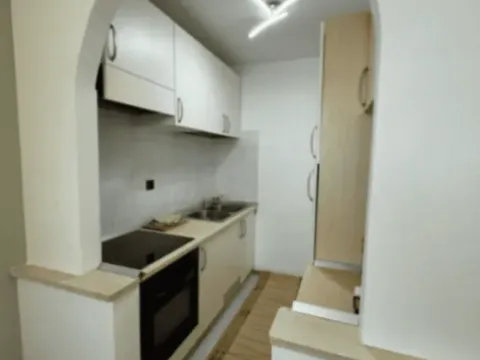 Rent, apartment, 50m², Podkošljun, Budva - image 5