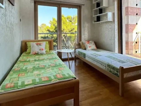 Rent, three bedroom apartment, 124m², Herceg Novi, Crna Gora - image 4