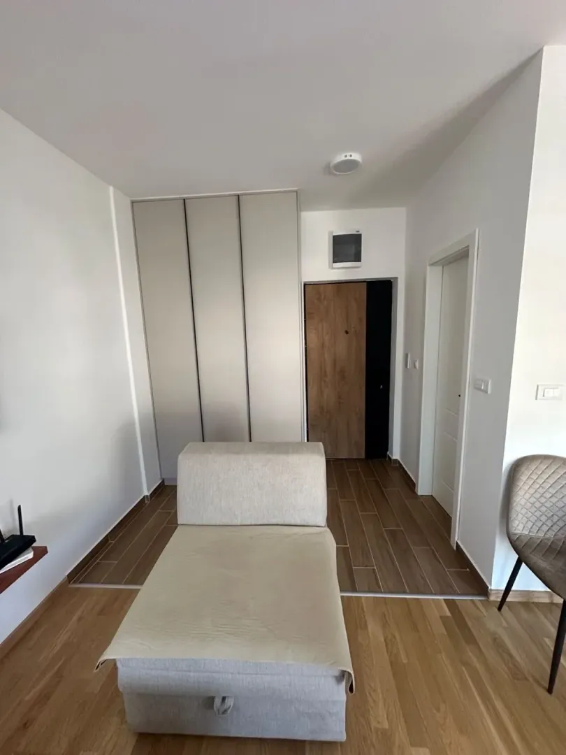 Rent, studio apartment, 28m², Šušanj, Bar