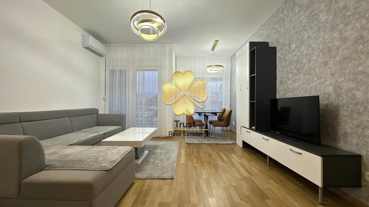 Izdavanje, dvosoban stan, 70m², Zabjelo, Podgorica