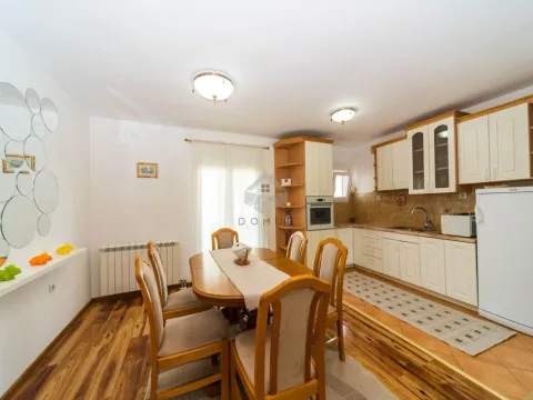 Izdavanje, trosoban stan, 100m², Donja Gorica, Podgorica - image 5