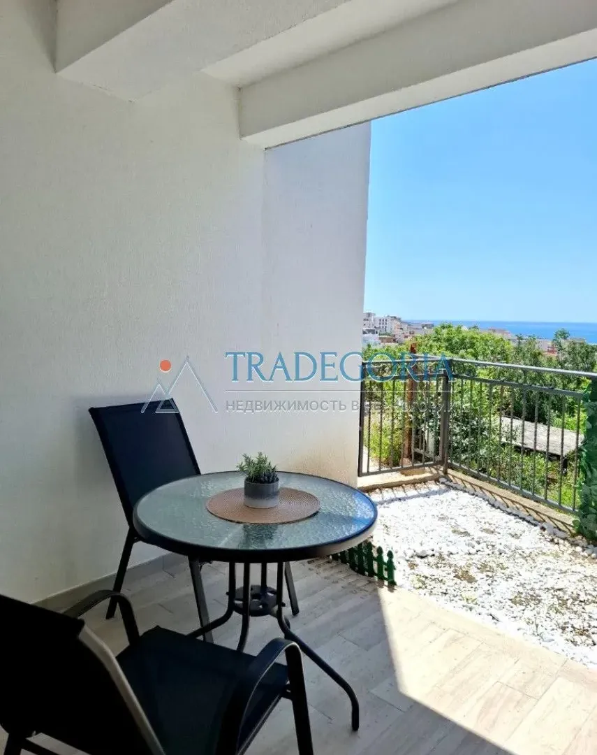 Prodaja, jednosoban stan, 54m², Dobra Voda, Bar