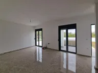 Prodaja, kuća, 175m², Ulcinj, Crna Gora - image 5