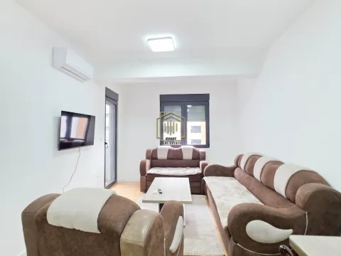 Izdavanje, jednosoban stan, 45m², Stari Aerodrom, Podgorica - image 2