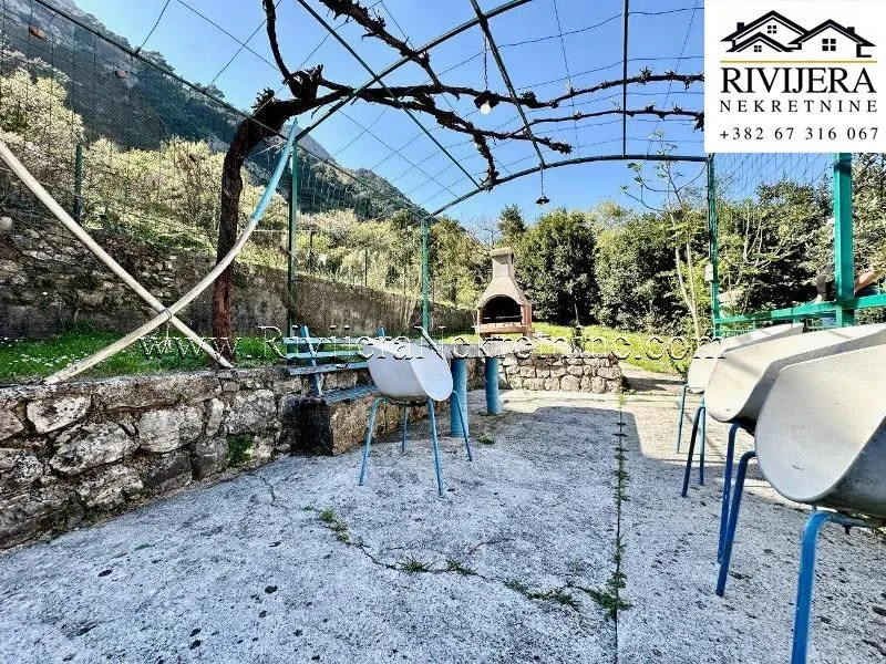 Prodaja, kuća, 86m², Muo, Kotor