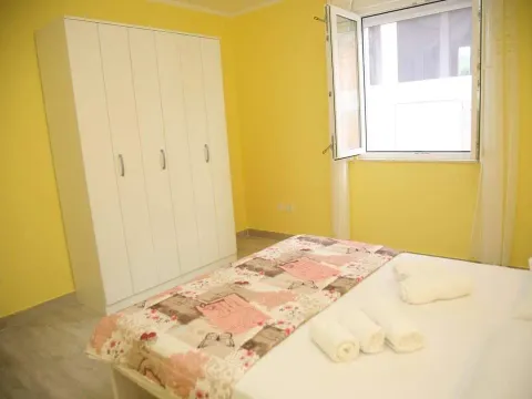 Izdavanje, jednosoban stan, 48m², Seljanovo, Tivat - image 7