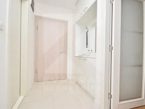 Rent, one bedroom apartment, 49m², Central Point, Podgorica - image 9